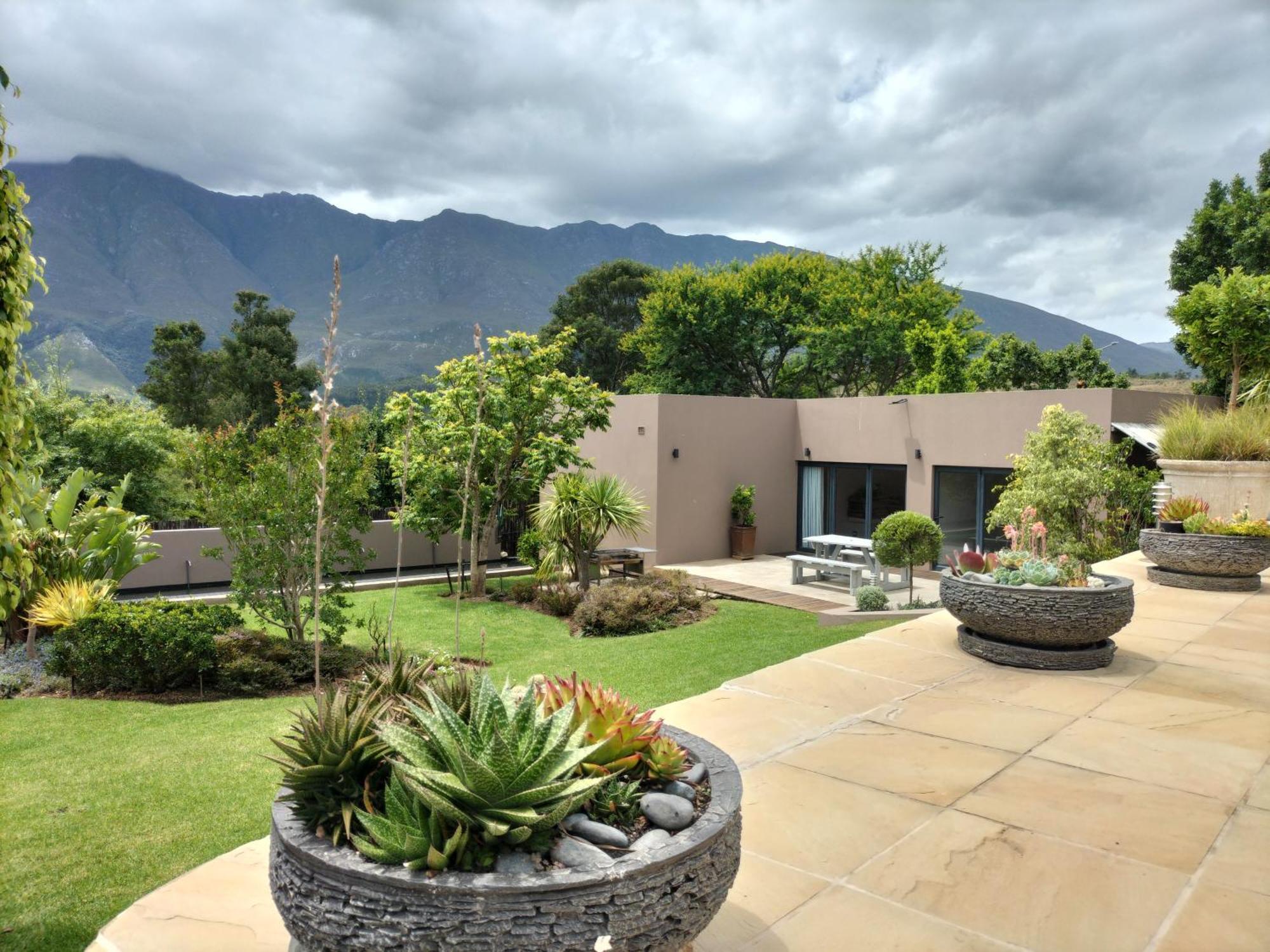 Scenic Peaks, Swellendam Apartment Exterior photo
